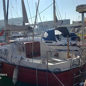 Botel Barco El Viento Spain